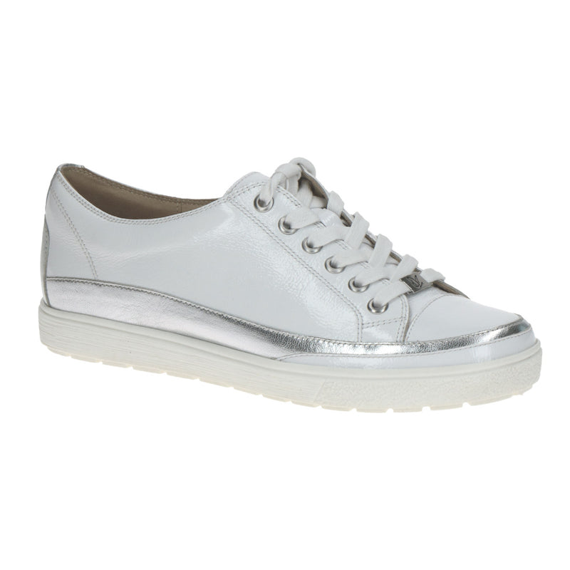 CAP SNEAKERS