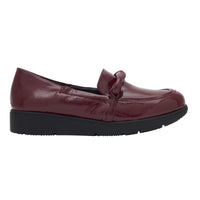 SCHOLL WOMEN GILLY KNOT LOAFERS
