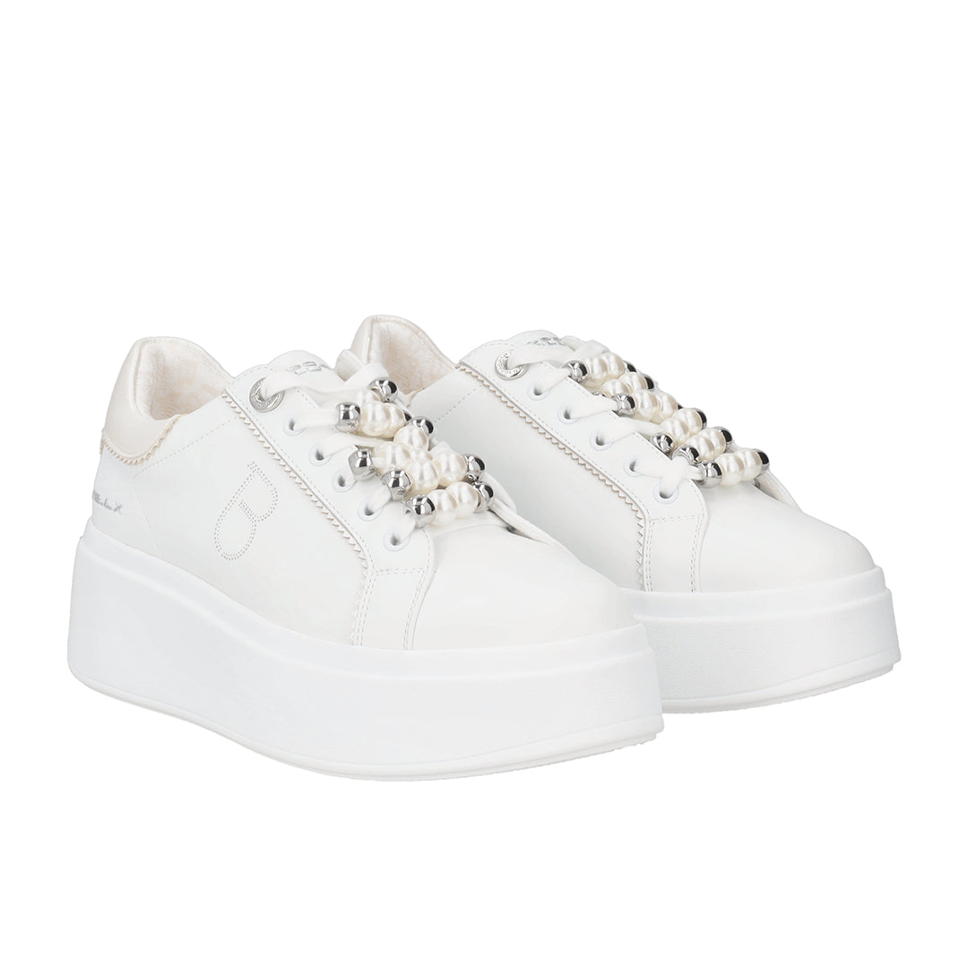 TOSCA BLU CLARA W/PEARLS SNEAKERS